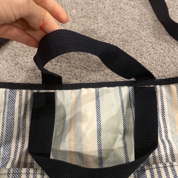 Thirty-one Brand Striped Diaper Bag - Picture 4 of 10
